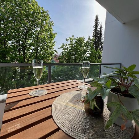 W&D Living - Fewo Kleines Italien Mit Parkplatz Und Balkon Celle Luaran gambar
