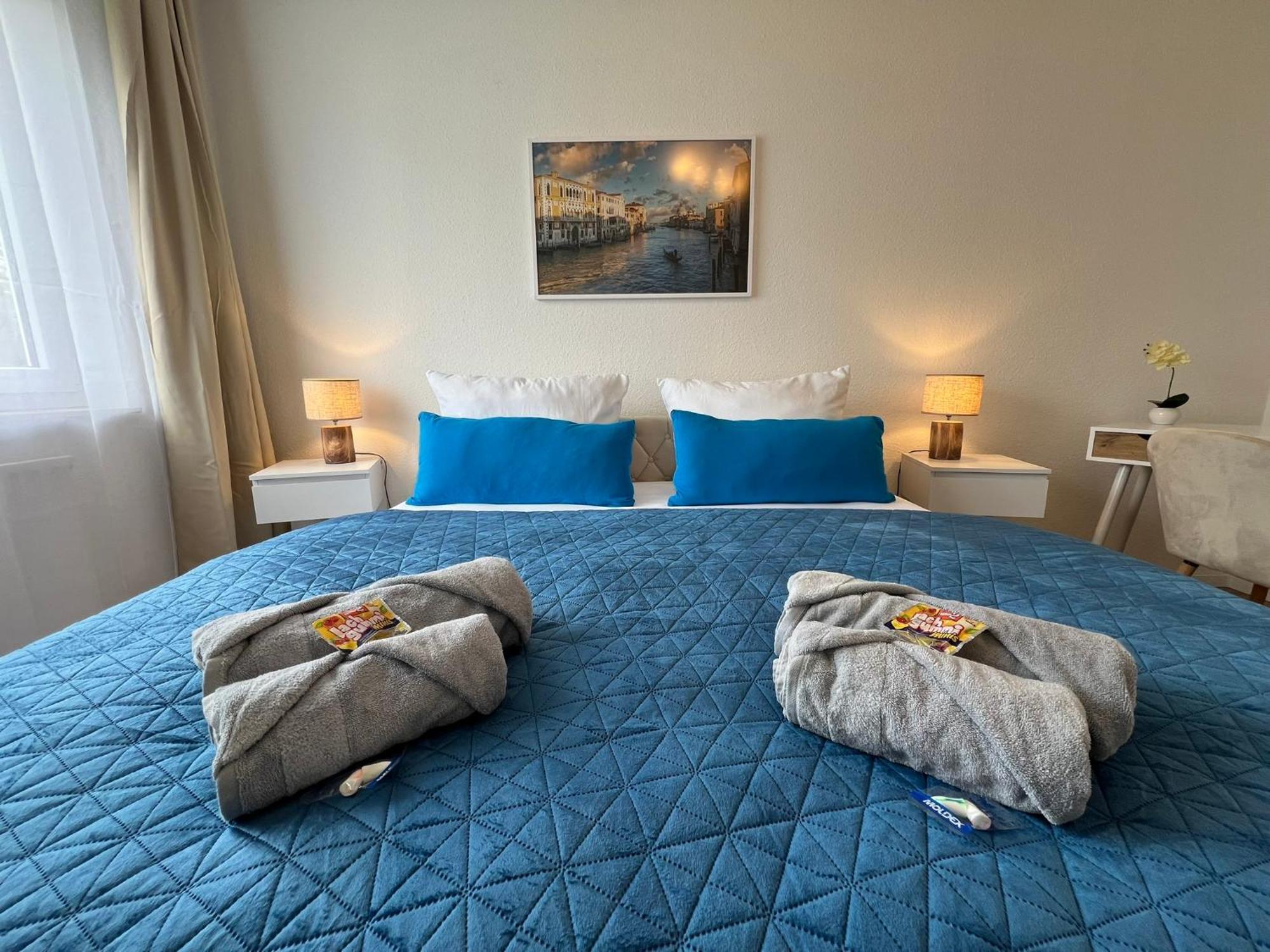 W&D Living - Fewo Kleines Italien Mit Parkplatz Und Balkon Celle Luaran gambar